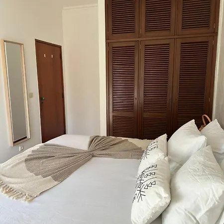 ゲストハウス Lisbon Airport Stay 'Ac, Comfort & Convenience *
